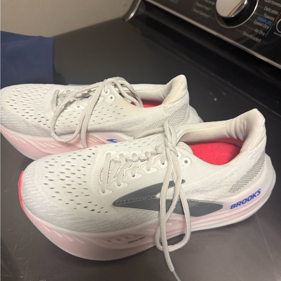 Brooks Glycerine Max - Picture 1 of 4